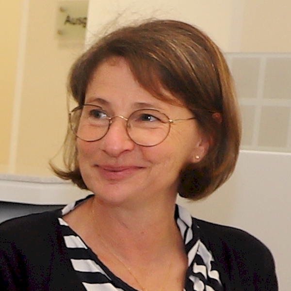 andrea-thielke-600-x-600.jpg